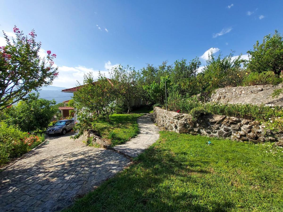 Castelo Dos Sonhos 호텔 Valadares  외부 사진