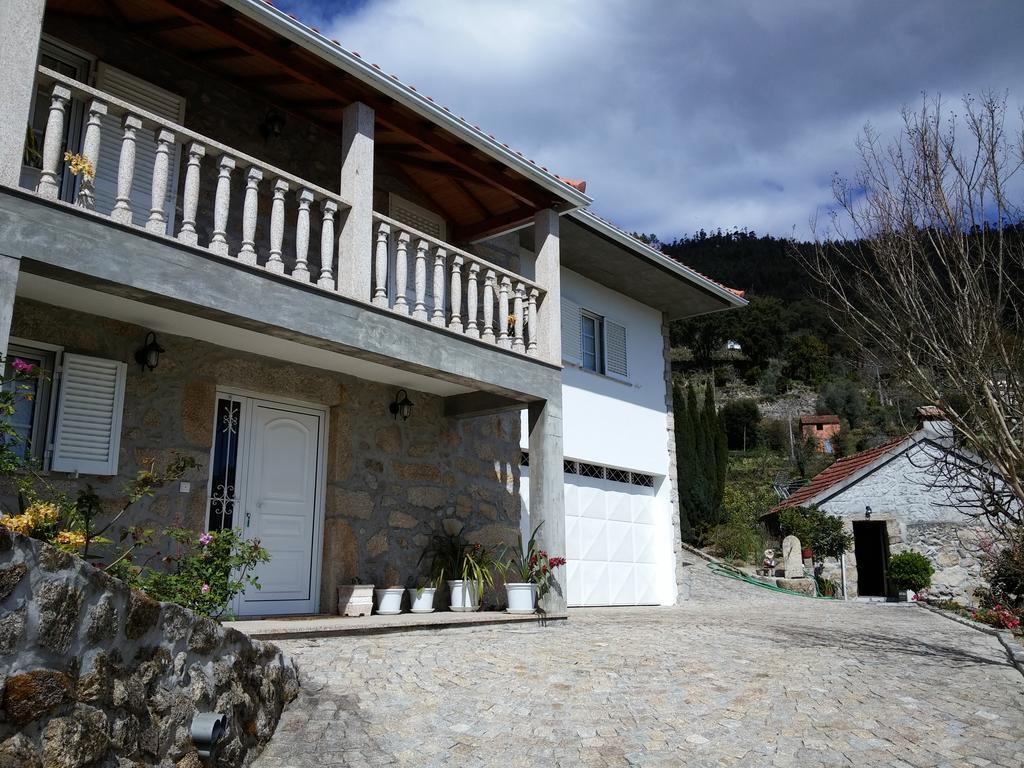 Castelo Dos Sonhos 호텔 Valadares  외부 사진