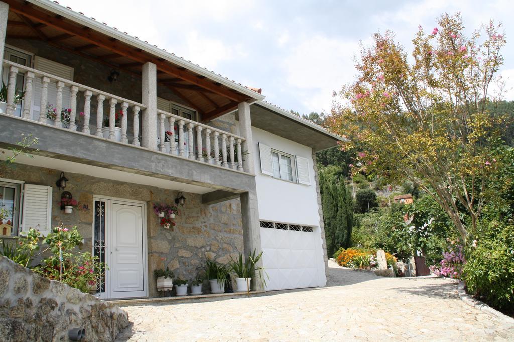 Castelo Dos Sonhos 호텔 Valadares  외부 사진